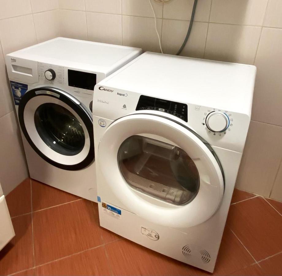 H & A Suite Synagogue 布达佩斯 外观 照片